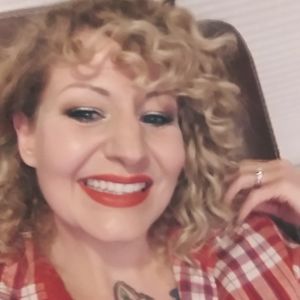 Meet your Posher, Jenny